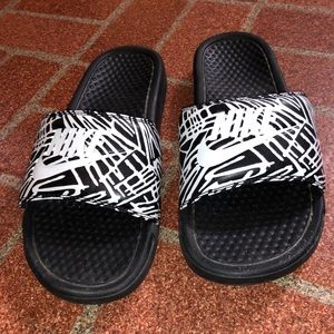 Women’s Nike slides